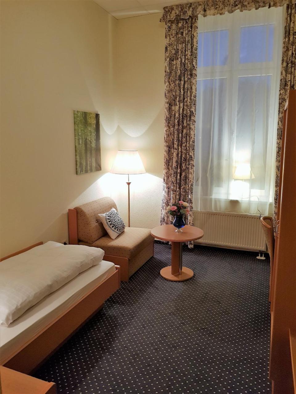 Hotel Altberesinchen 奥得河畔法兰克福 外观 照片